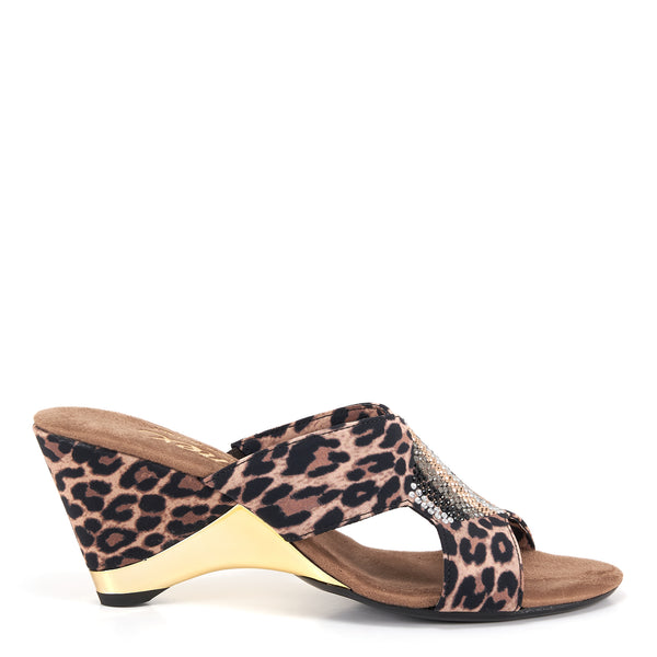 Antonia  / Leopard