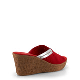 Maggi / Red