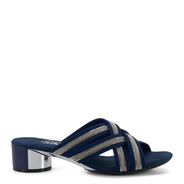 Misha / Navy