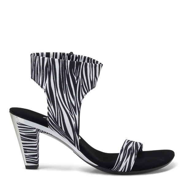 Showgirl-N / Zebra